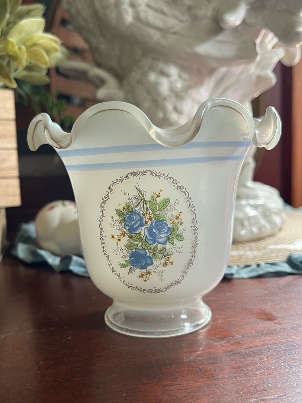 Vintage Opalescent Lamp Shade